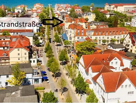 Strandstrasse - Fuehrt Auf Schoene Ostsee-seebruecke Apartmán Ostseebad Kühlungsborn