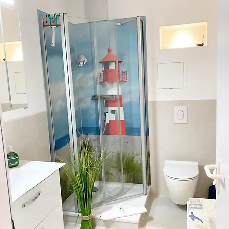 Apartament Strandstrasse - Fuehrt Auf Schoene Ostsee-seebruecke