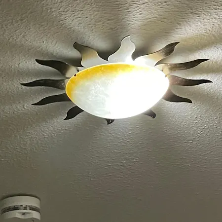 Apartament Strandstrasse - Fuehrt Auf Schoene Ostsee-seebruecke *