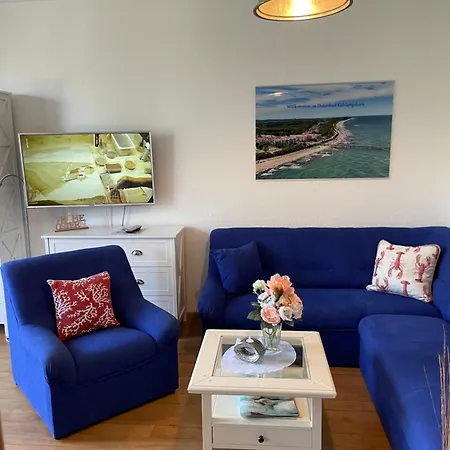 Strandstraße - Führt Auf Schöne Ostsee-seebrücke Apartment Ostseebad Kühlungsborn