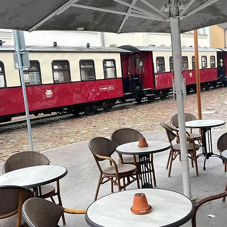 Apartmán Fewo Strandstrasse - Verlaengerte Ostsee-Seebruecke, Cafes, Shopping, Fischbroetchen Ostseebad Kühlungsborn
