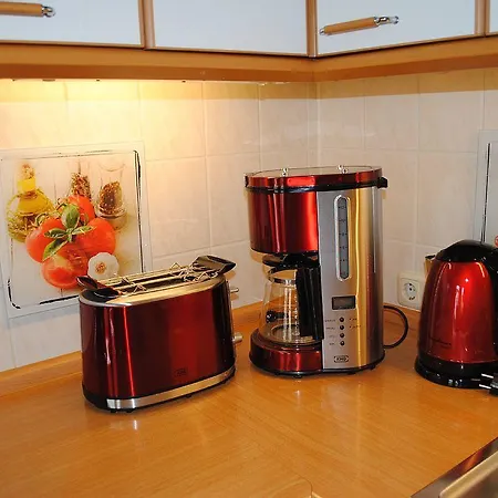 Lägenhet Strandstrasse - Fuehrt Auf Schoene Ostsee-seebruecke