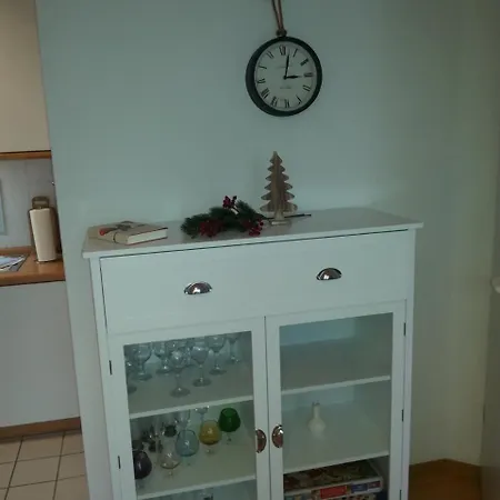 Apartament Strandstrasse - Fuehrt Auf Schoene Ostsee-seebruecke Kühlungsborn