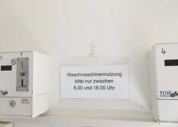 Strandstrasse - Fuehrt Auf Schoene Ostsee-seebruecke Lejlighed Ostseebad Kühlungsborn