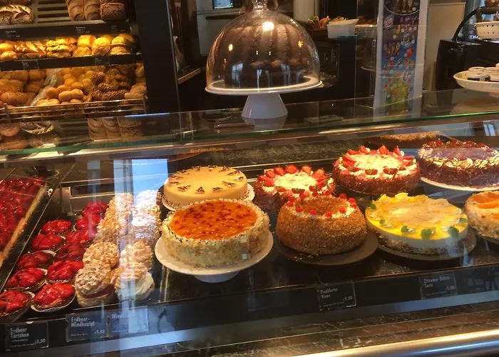 Strandstrasse - Fuehrt Auf Schoene Ostsee-seebruecke Lejlighed