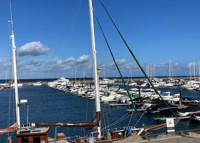 Strandstrasse - Fuehrt Auf Schoene Ostsee-seebruecke Lejlighed *