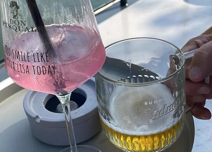 Lejlighed Strandstrasse - Fuehrt Auf Schoene Ostsee-seebruecke