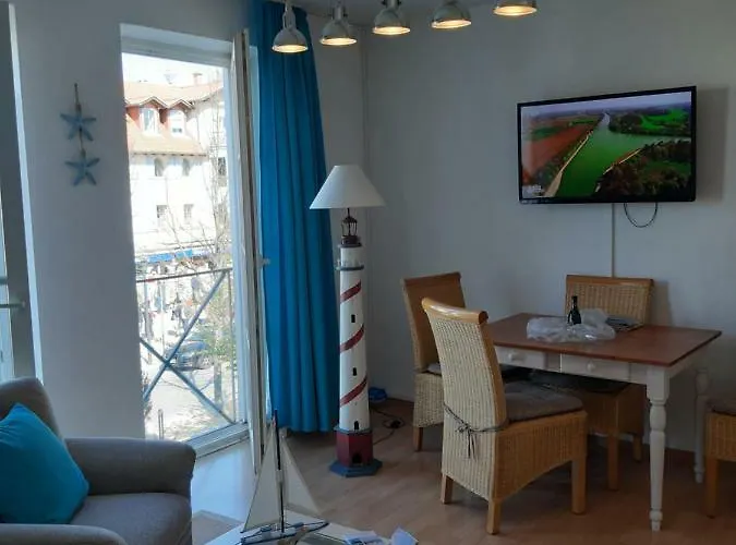 Lejlighed Strandstrasse - Fuehrt Auf Schoene Ostsee-seebruecke